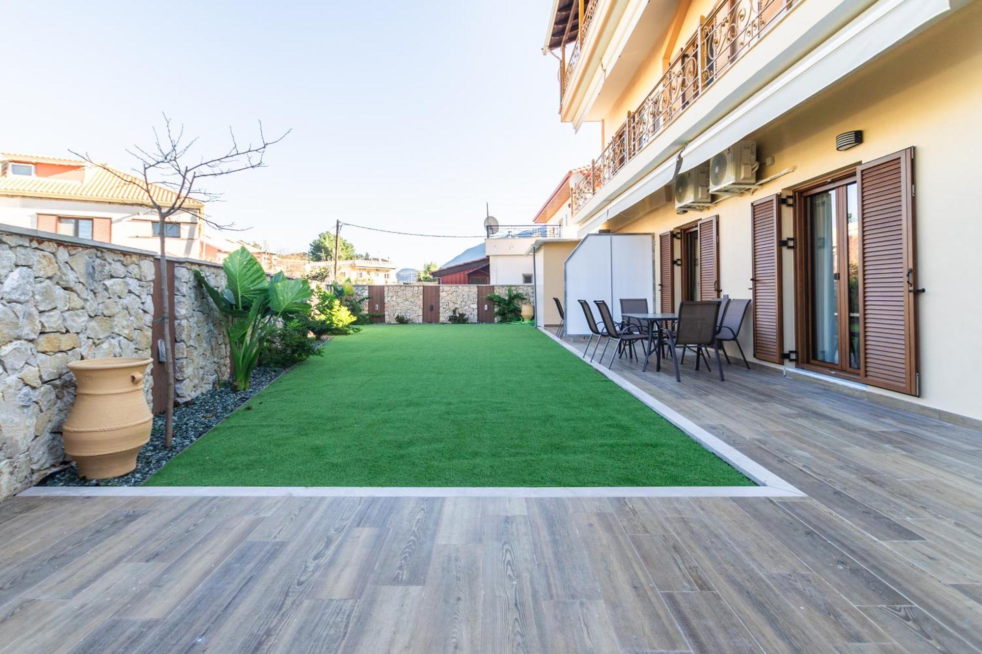 Elegance Suites Plataria Exterior photo